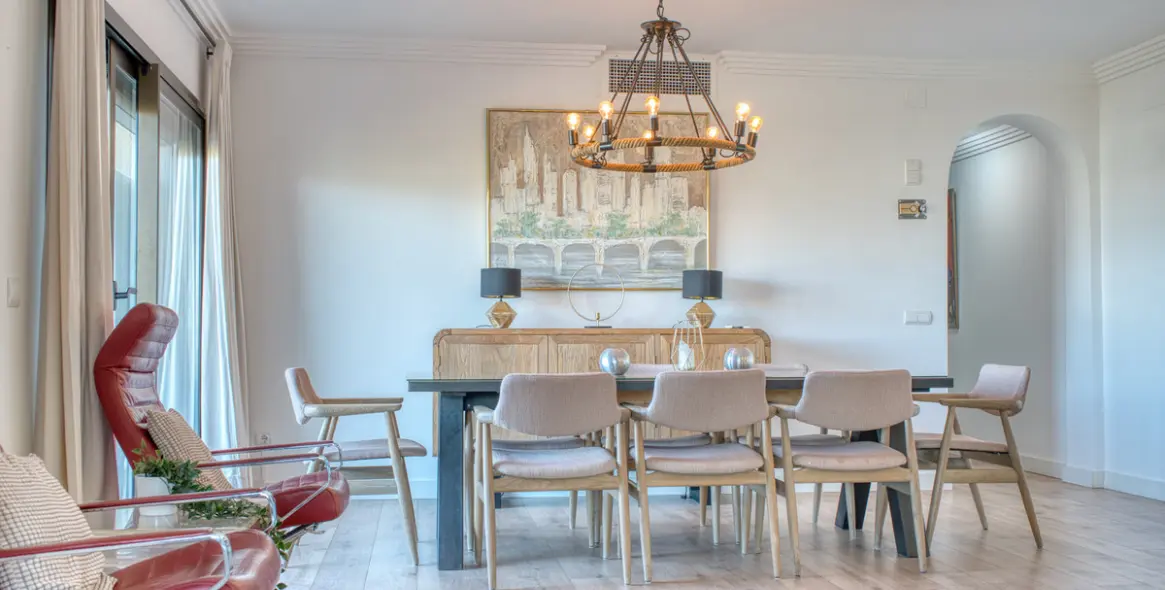 Sale of penthouse in Estepona 6