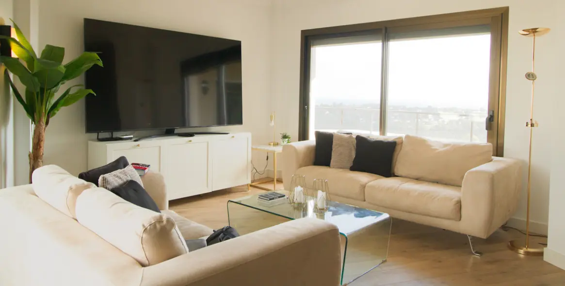 Sale of penthouse in Estepona 9