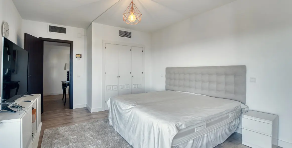 Venta de ático en Estepona 22