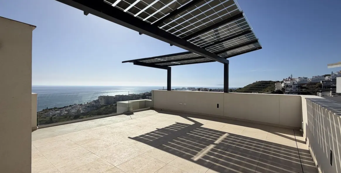 Продажа таунхауса в Torrox Costa 14