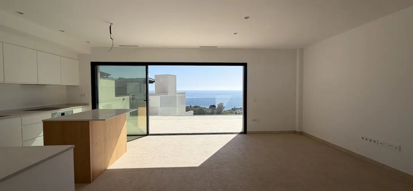Sale of townhouse in Torrox Costa 0