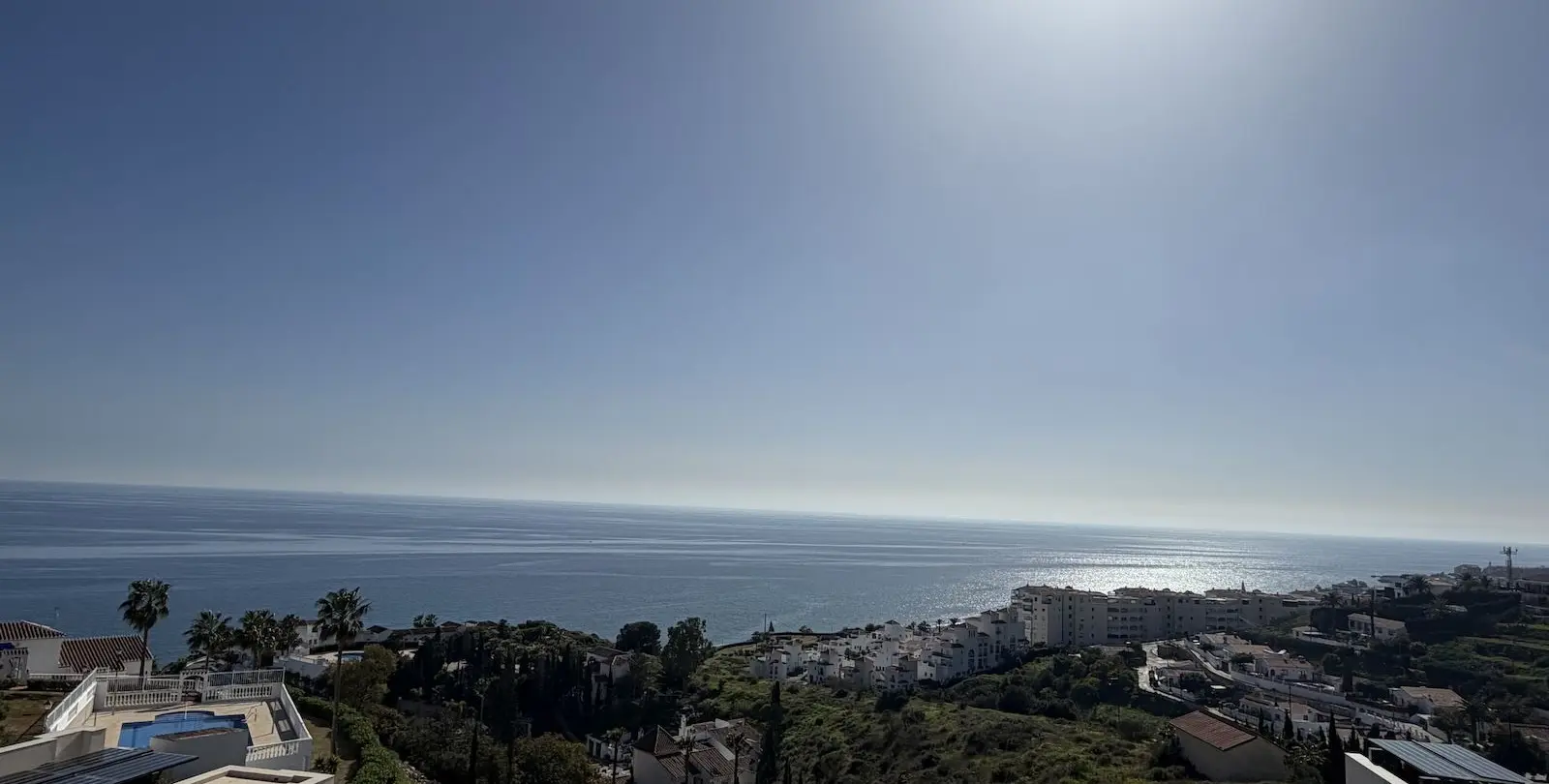 Sale of townhouse in Torrox Costa 20