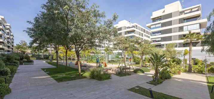 Продажа апартаментов на среднем этаже в Málaga 2