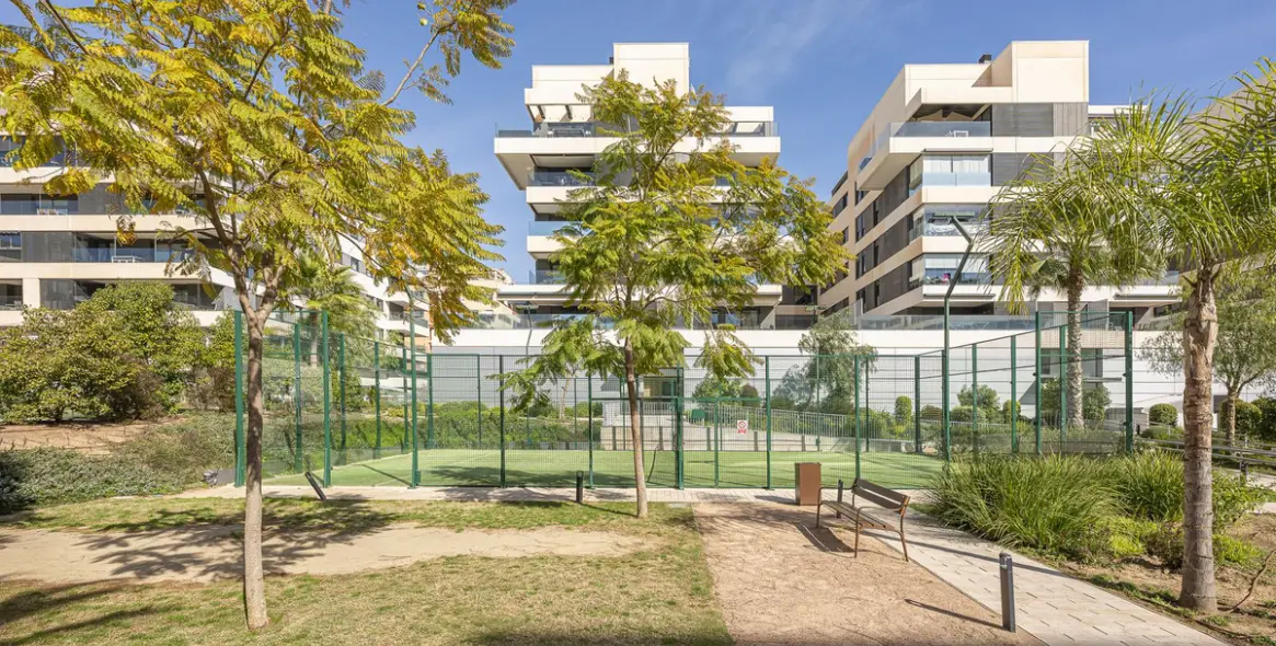 Продажа апартаментов на среднем этаже в Málaga 4