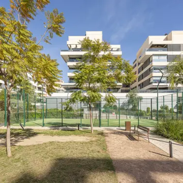 Продажа апартаментов на среднем этаже в Málaga