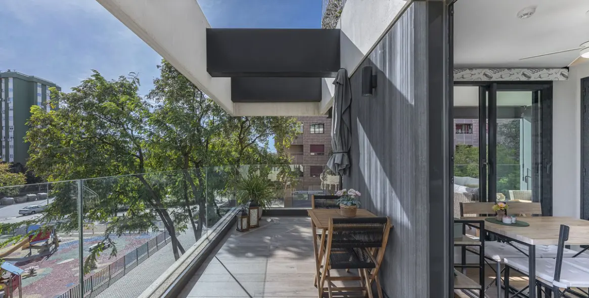 Продажа апартаментов на среднем этаже в Málaga 16