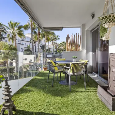 Sale of middle floor apartment in Mijas Costa
