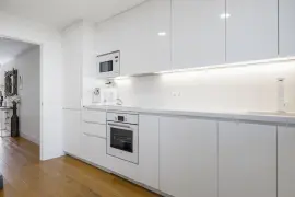 Image 16 thumb