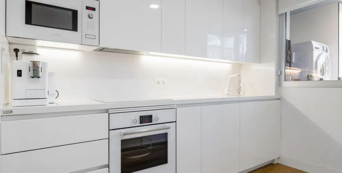 Sale of middle floor apartment in Mijas Costa 17