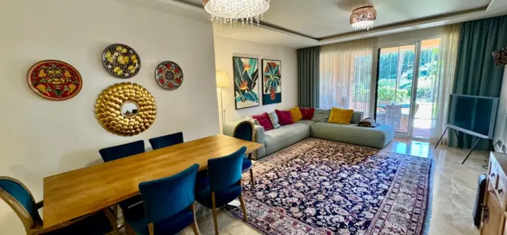 Продажа апартаментов на первом этаже в Marbella 1