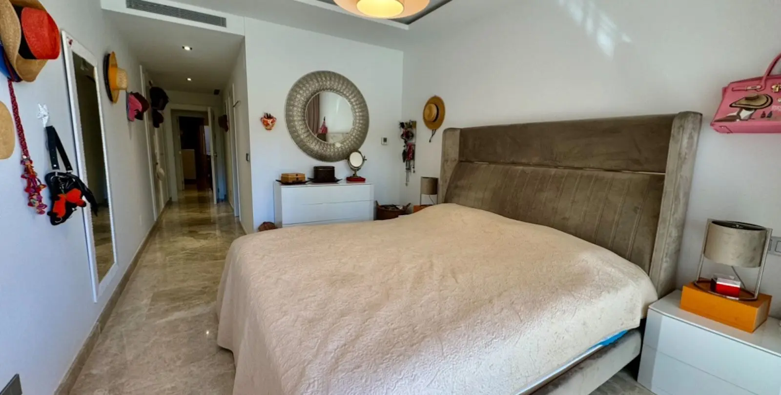 Продажа апартаментов на первом этаже в Marbella 8