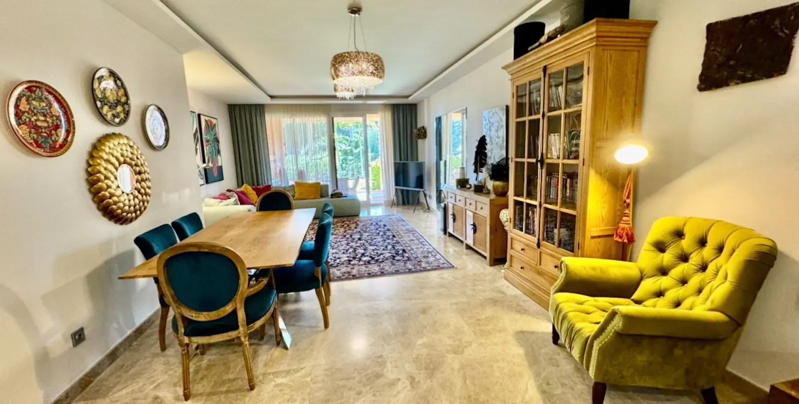 Продажа апартаментов на первом этаже в Marbella 19