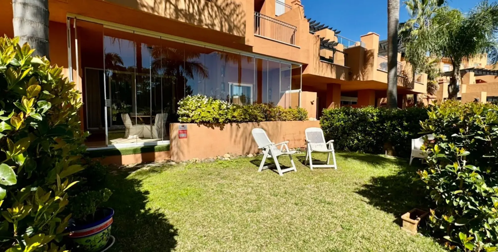 Продажа апартаментов на первом этаже в Marbella 22