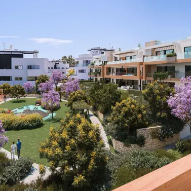 Sale of middle floor apartment in Estepona