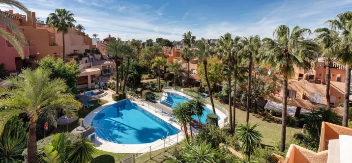 Продажа таунхауса в Nueva Andalucía 0