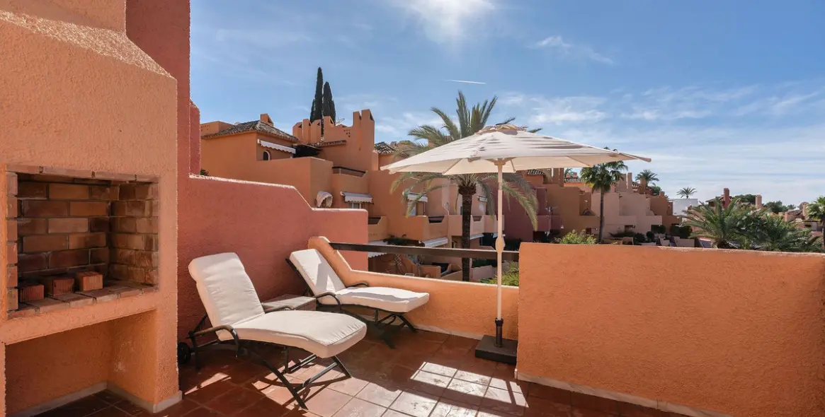 Продажа таунхауса в Nueva Andalucía 23