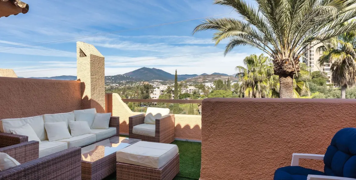 Продажа таунхауса в Nueva Andalucía 25