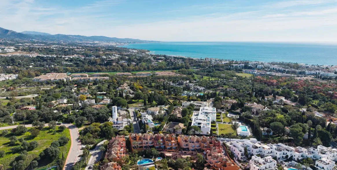 Продажа таунхауса в Nueva Andalucía 36