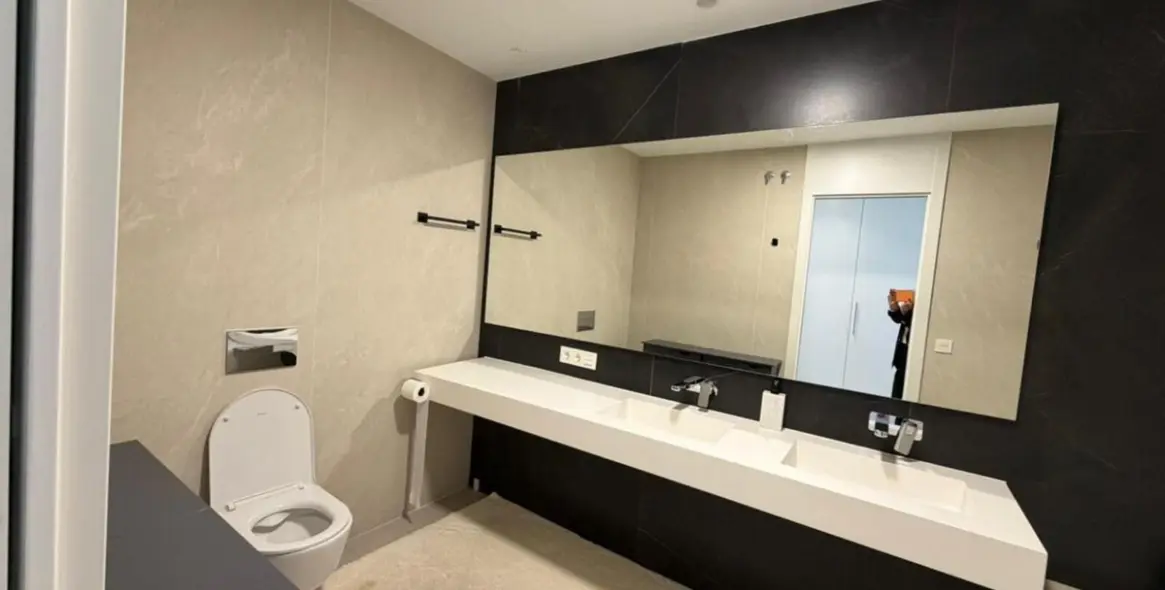 Продажа апартаментов на среднем этаже в Benahavís 13