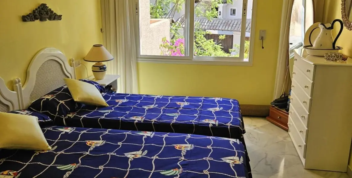 Sale of townhouse in Atalaya 21