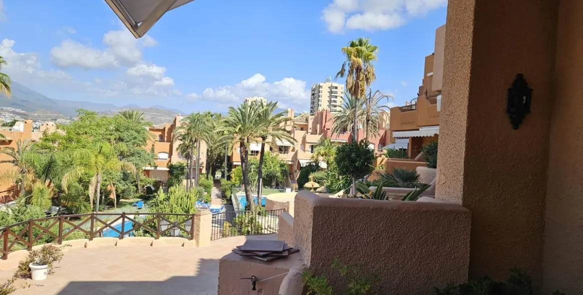 Sale of townhouse in Atalaya 28