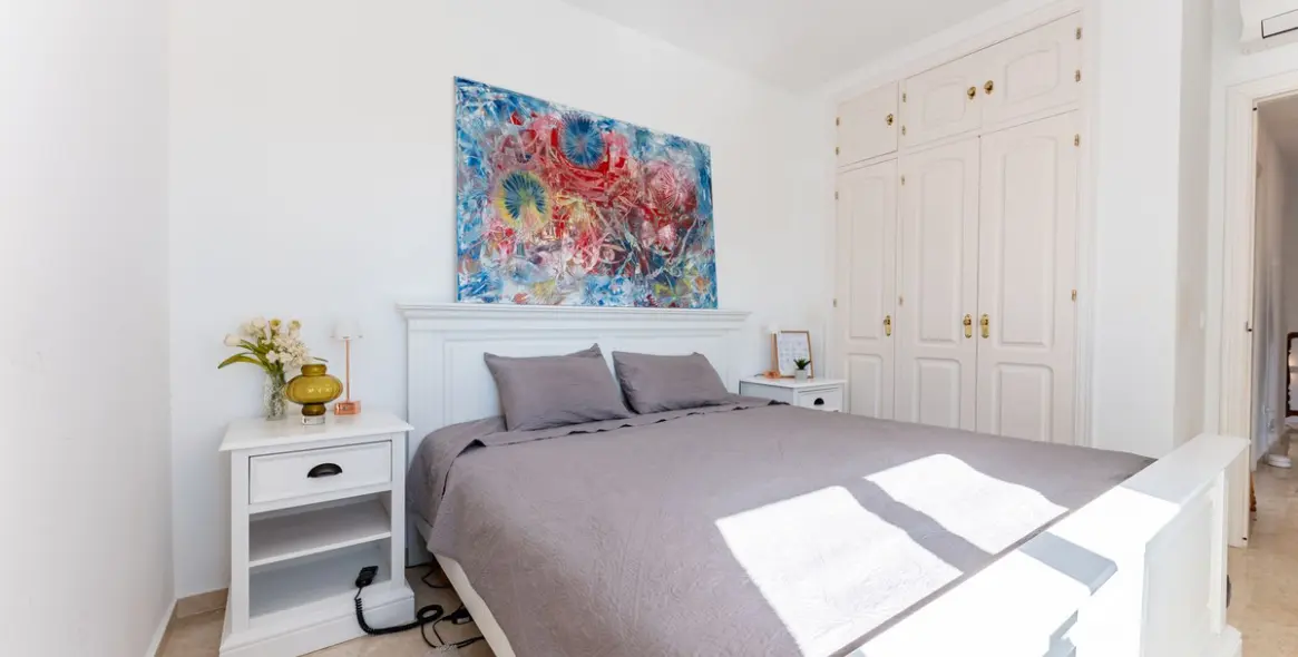 Sale of detached villa in La Capellania 27