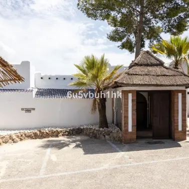 Sale of detached villa in Mijas