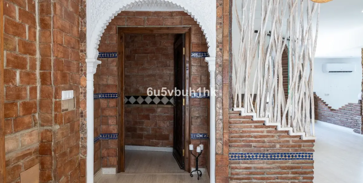 Sale of detached villa in Mijas 14