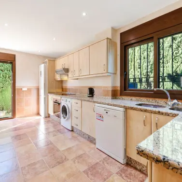 Sale of detached villa in Atalaya