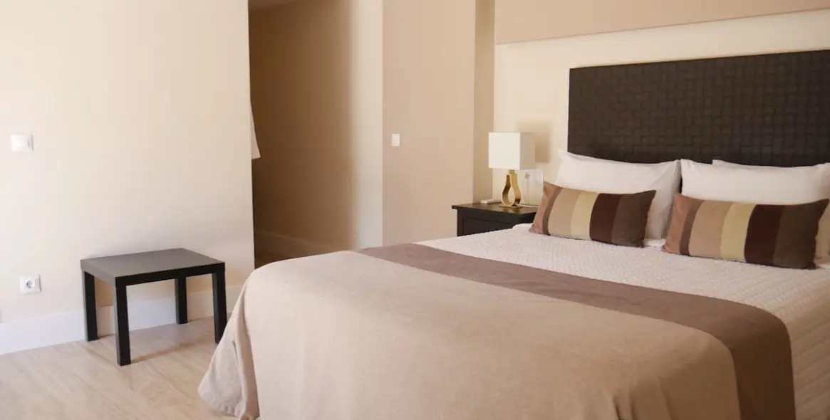 Venta de hotel en Ronda 15