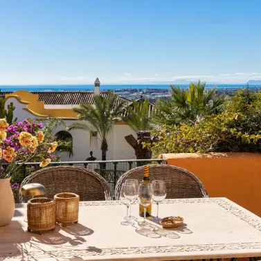 Venta de apartamento en planta baja en Nueva Andalucía