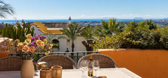 Venta de apartamento en planta baja en Nueva Andalucía 0