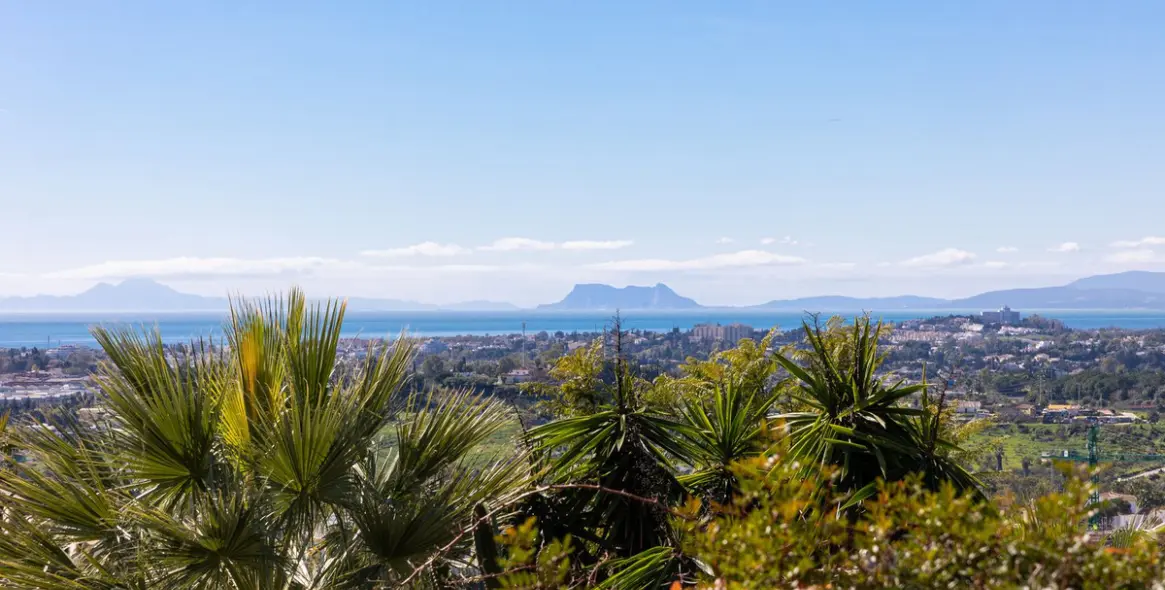 Venta de apartamento en planta baja en Nueva Andalucía 3