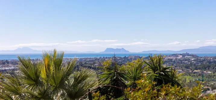 Venta de apartamento en planta baja en Nueva Andalucía 2