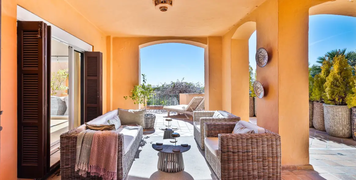 Venta de apartamento en planta baja en Nueva Andalucía 4