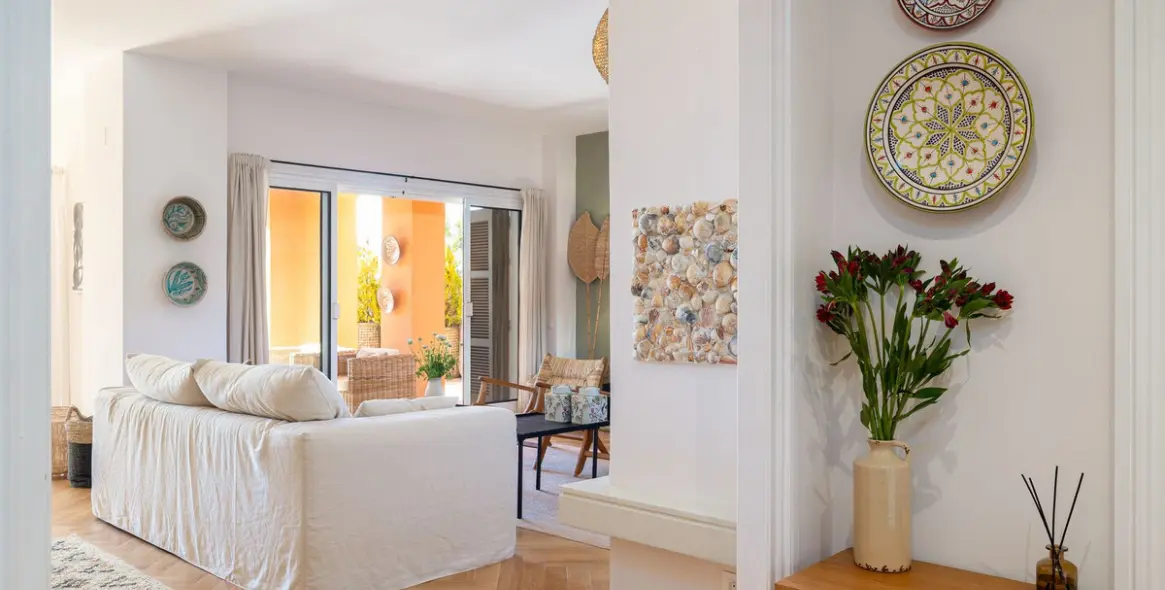 Venta de apartamento en planta baja en Nueva Andalucía 8