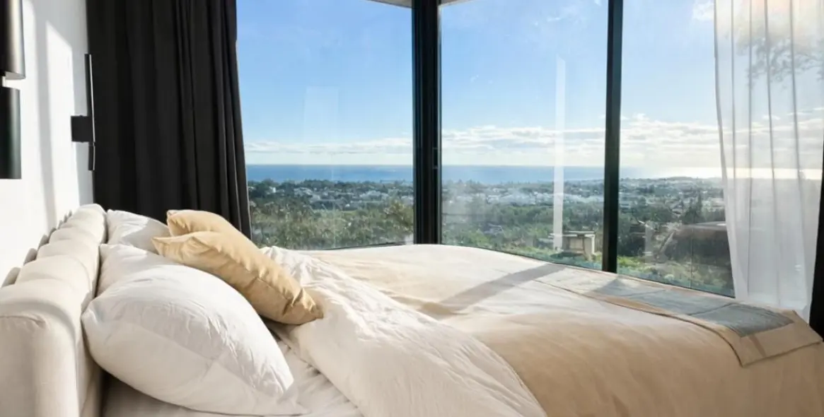 Venta de villa independiente en Nueva Andalucía 10