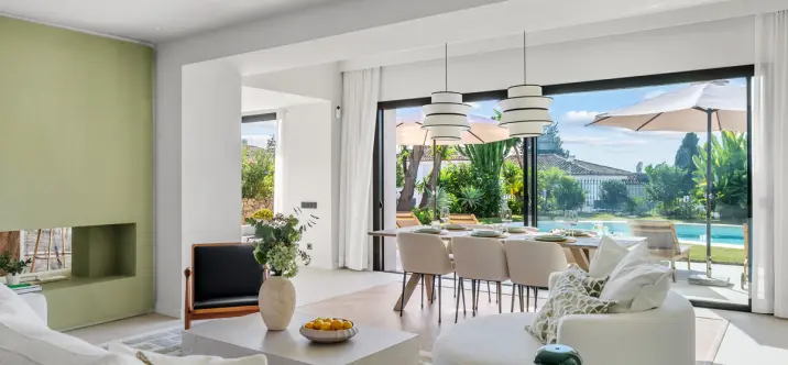 Venta de villa independiente en Nueva Andalucía 4