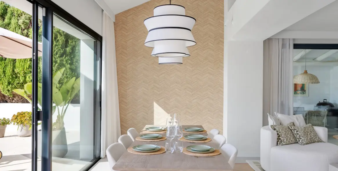 Продажа  отдельно стоящей виллы в Nueva Andalucía 9