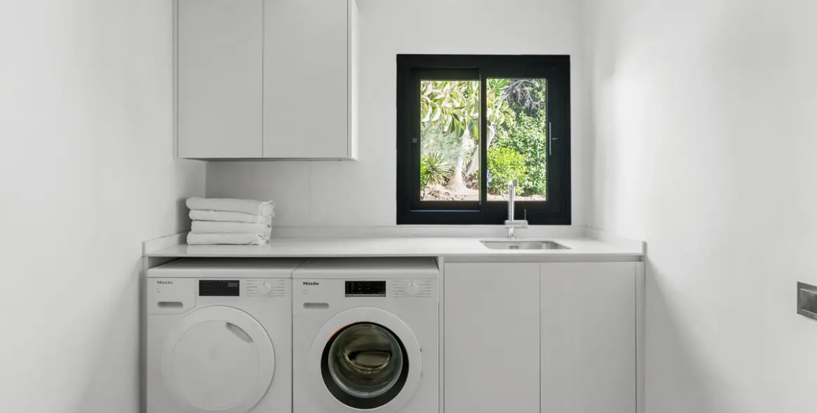 Venta de villa independiente en Nueva Andalucía 21