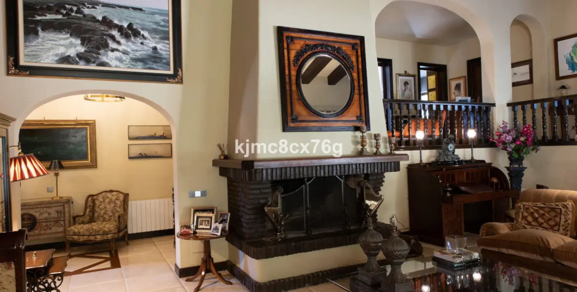 Venta de villa independiente en Calahonda 10