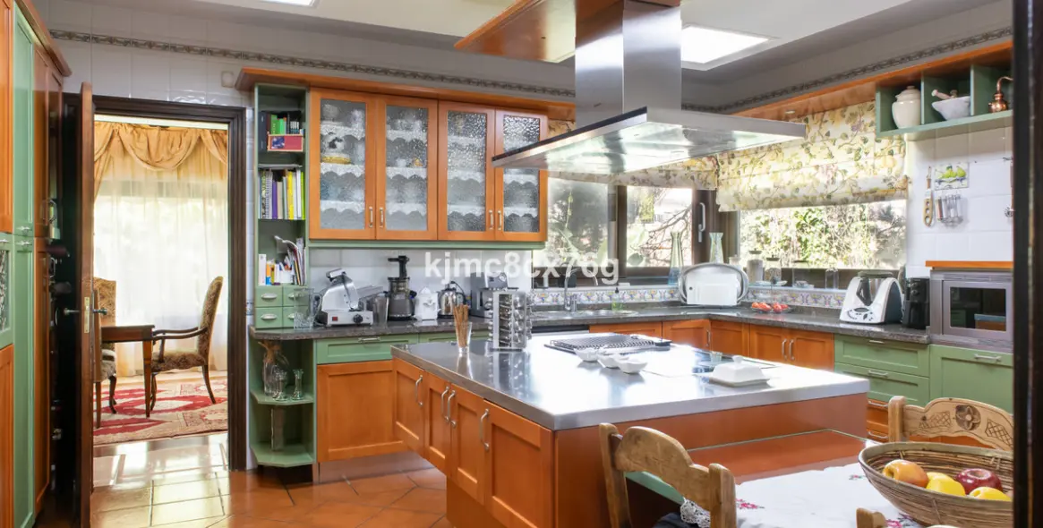 Venta de villa independiente en Calahonda 15