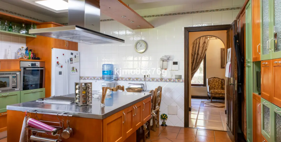 Venta de villa independiente en Calahonda 16