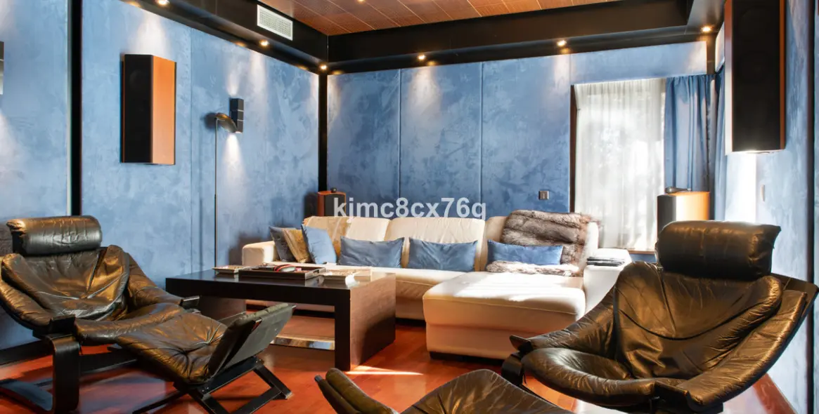 Venta de villa independiente en Calahonda 19