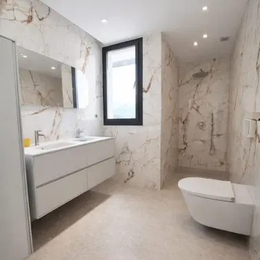 Venta de villa independiente en Nueva Andalucía