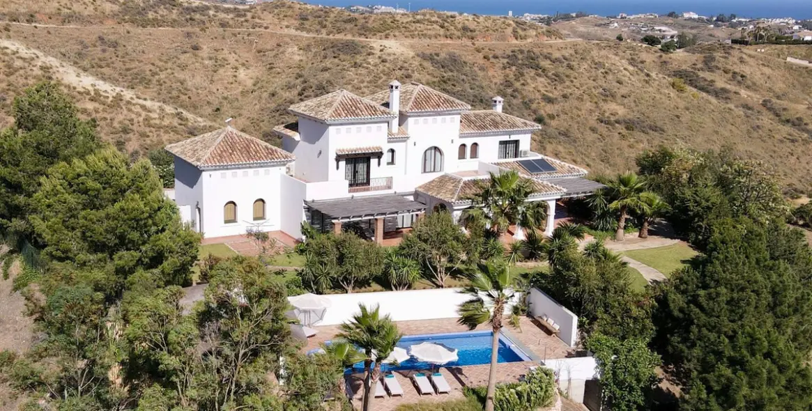 Venta de villa independiente en Mijas 1