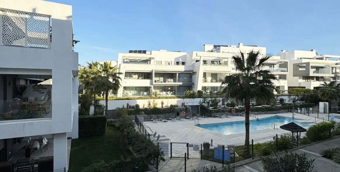 Долгосрочная аренда апартаментов на среднем этаже в Selwo 23