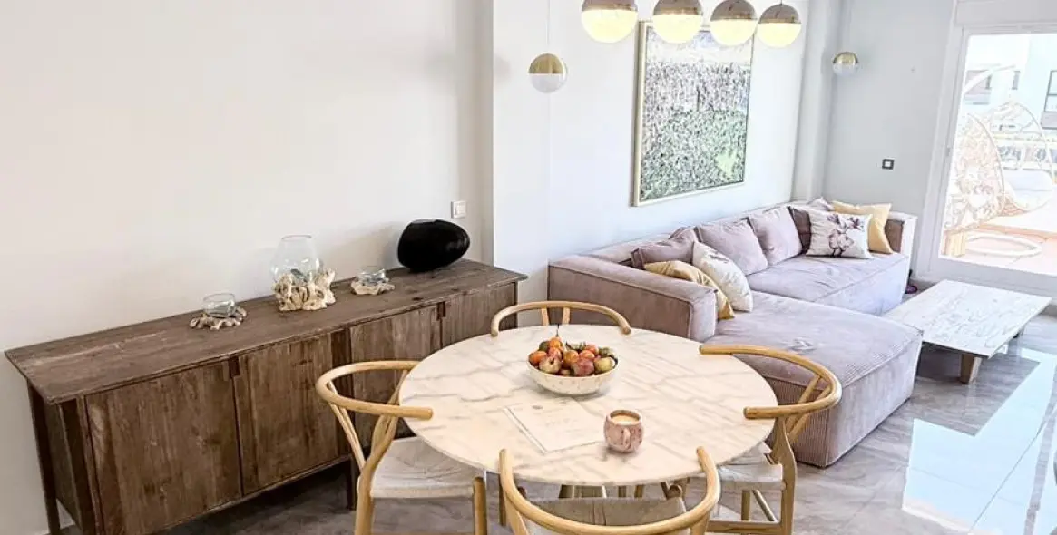 Long-term rent of penthouse duplex in Estepona 5