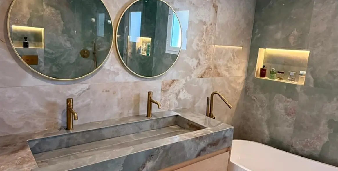 Long-term rent of penthouse duplex in Estepona 21
