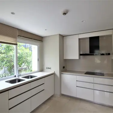 Long-term rent of detached villa in The Golden Mile